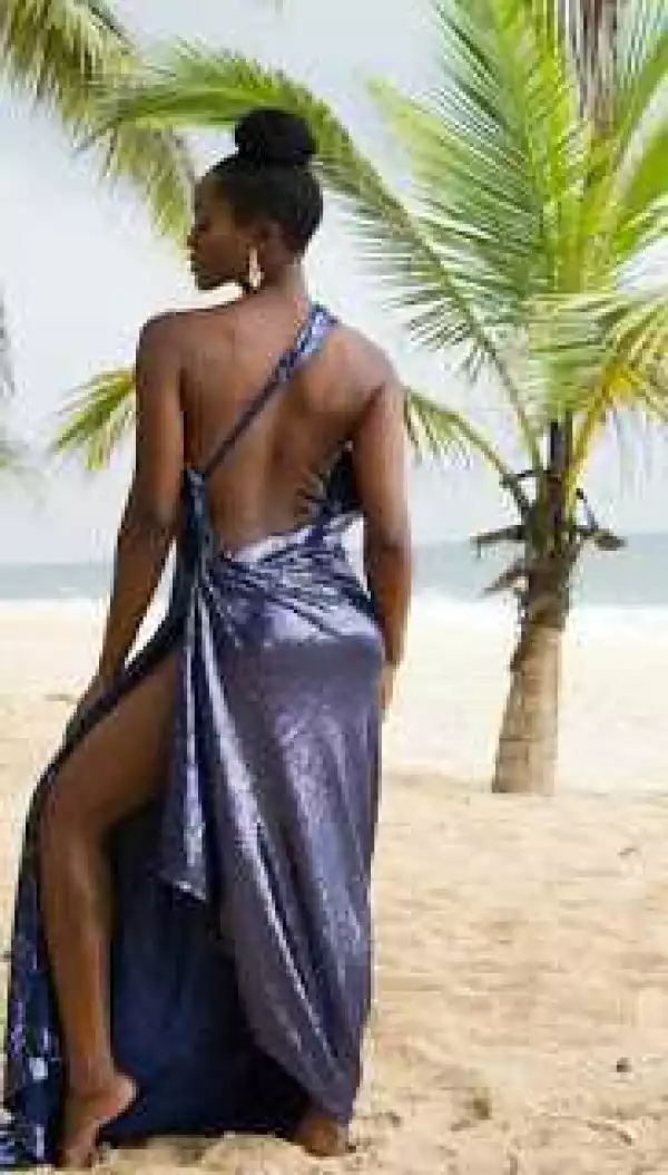 Eva Alordiah Is Alluring Without Undies In Daring Beach Photo